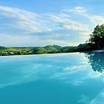 Casa Profumi Di Barbera - Infinity Pool, Luxurious Bedrooms And Historic Charm San Martino Alfieri
