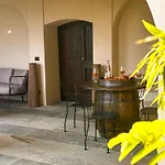 Casa Profumi Di Barbera - Infinity Pool, Luxurious Bedrooms And Historic Charm San Martino Alfieri