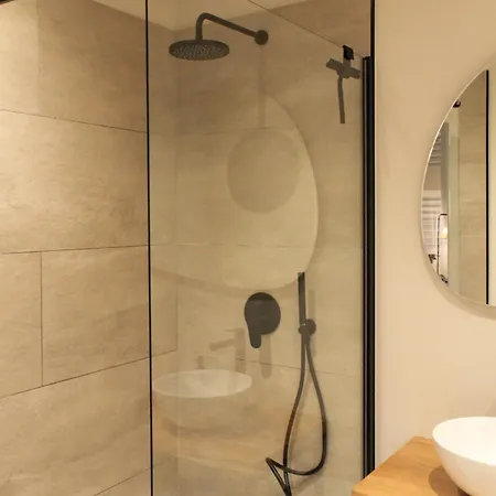 Casa Profumi Di Barbera - Infinity Pool, Luxurious Bedrooms And Historic Charm