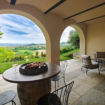 Casa Profumi Di Barbera - Infinity Pool, Luxurious Bedrooms And Historic Charm Holiday home