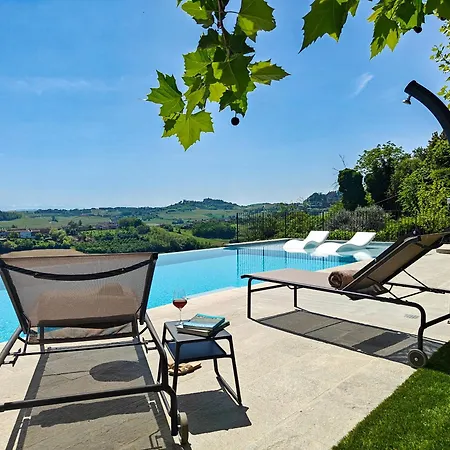 Casa Profumi Di Barbera - Infinity Pool, Luxurious Bedrooms And Historic Charm Holiday home *