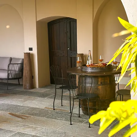 Casa Profumi Di Barbera - Infinity Pool, Luxurious Bedrooms And Historic Charm San Martino Alfieri