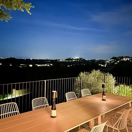 Casa Profumi Di Barbera - Infinity Pool, Luxurious Bedrooms And Historic Charm 펜션