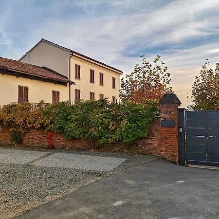 Casa Profumi Di Barbera - Infinity Pool, Luxurious Bedrooms And Historic Charm Hébergement de vacances San Martino Alfieri