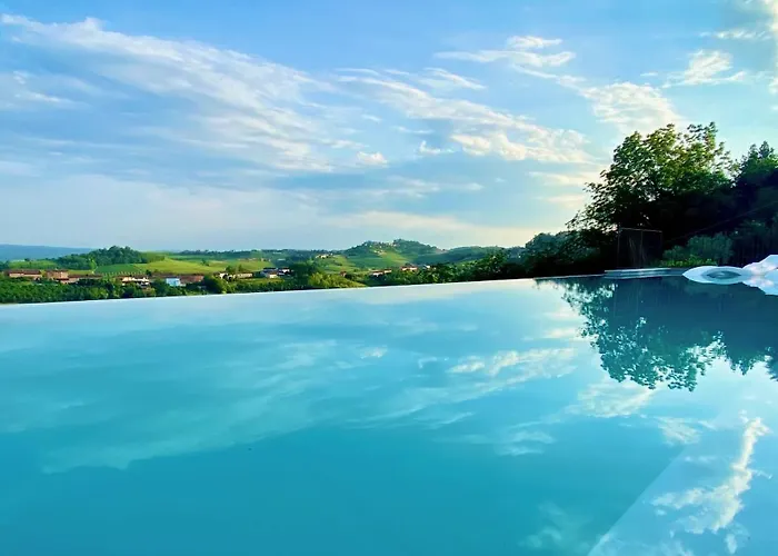 Casa Profumi Di Barbera - Infinity Pool, Luxurious Bedrooms And Historic Charm San Martino Alfieri