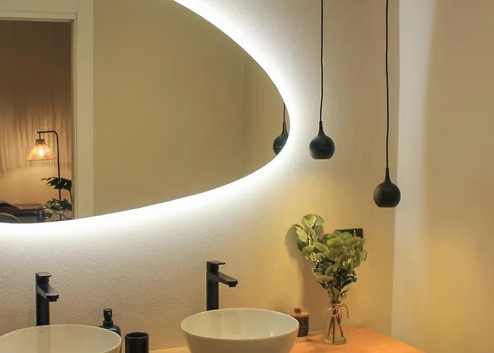 Casa Profumi Di Barbera - Infinity Pool, Luxurious Bedrooms And Historic Charm