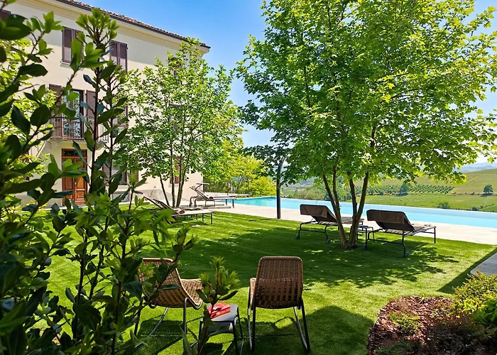 펜션 Casa Profumi Di Barbera - Infinity Pool, Luxurious Bedrooms And Historic Charm