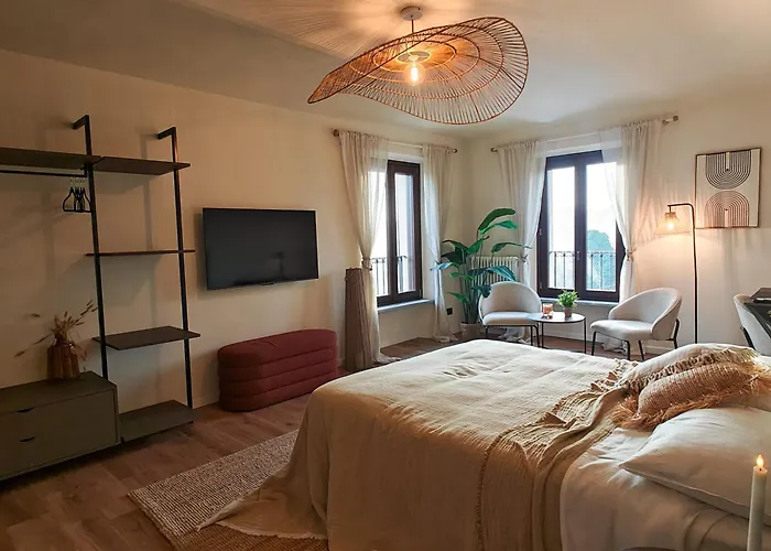 펜션 Casa Profumi Di Barbera - Infinity Pool, Luxurious Bedrooms And Historic Charm *