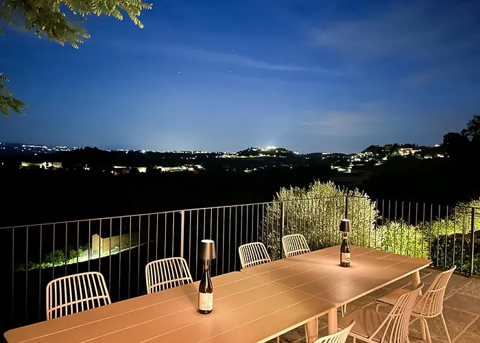 Casa Profumi Di Barbera - Infinity Pool, Luxurious Bedrooms And Historic Charm 펜션